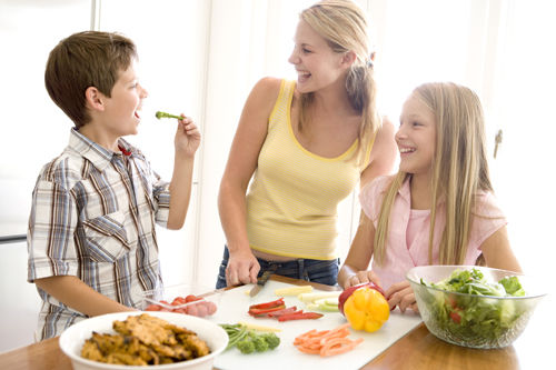 Fun Snacking Family1