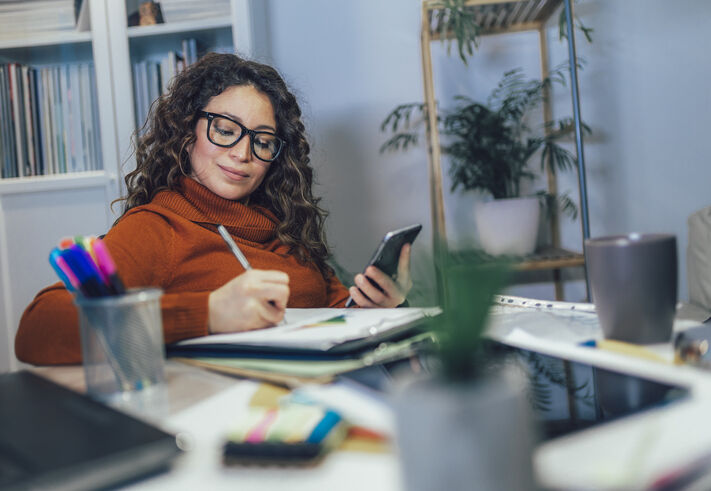 Budgeting Basics: Track income and expenses and consider savings options