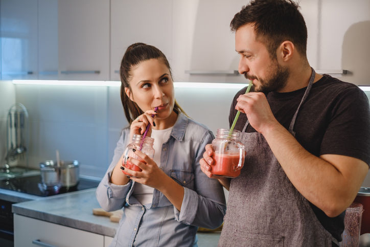 Our favorite summer smoothies for a healthy breakfast or day at the pool
