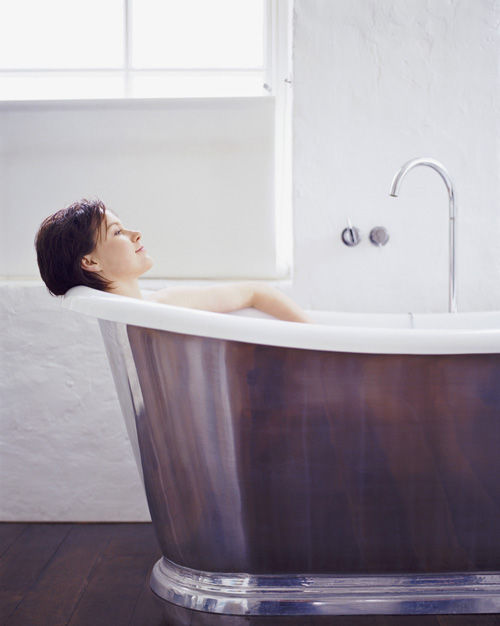 Soak up the body and mind benefits of a warm bath
